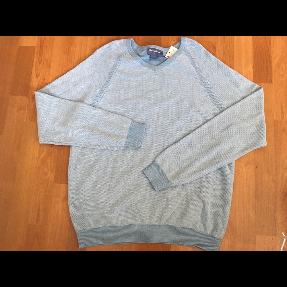 Tommy Bahama Mens Medium Reversible V-Neck Sweater